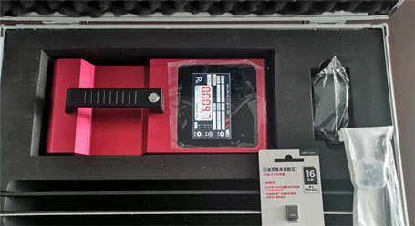 Rainy Night Reflector With Case Rainy Night Reflector With Case